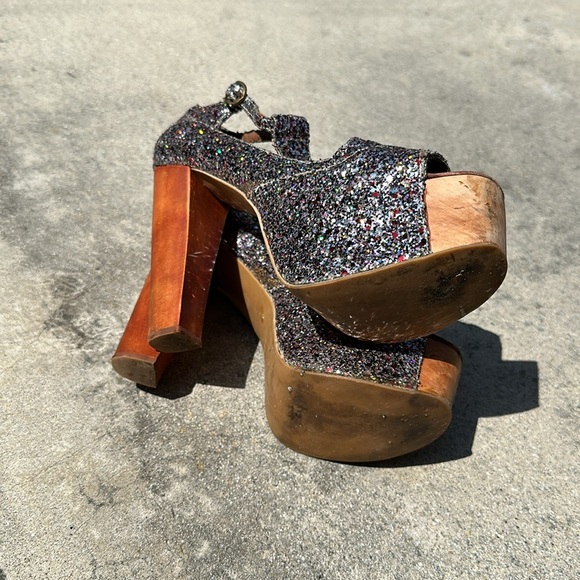 Jeffrey Campbell Foxy Wood Multiglitter Platform Sandals - Picture 3 of 9